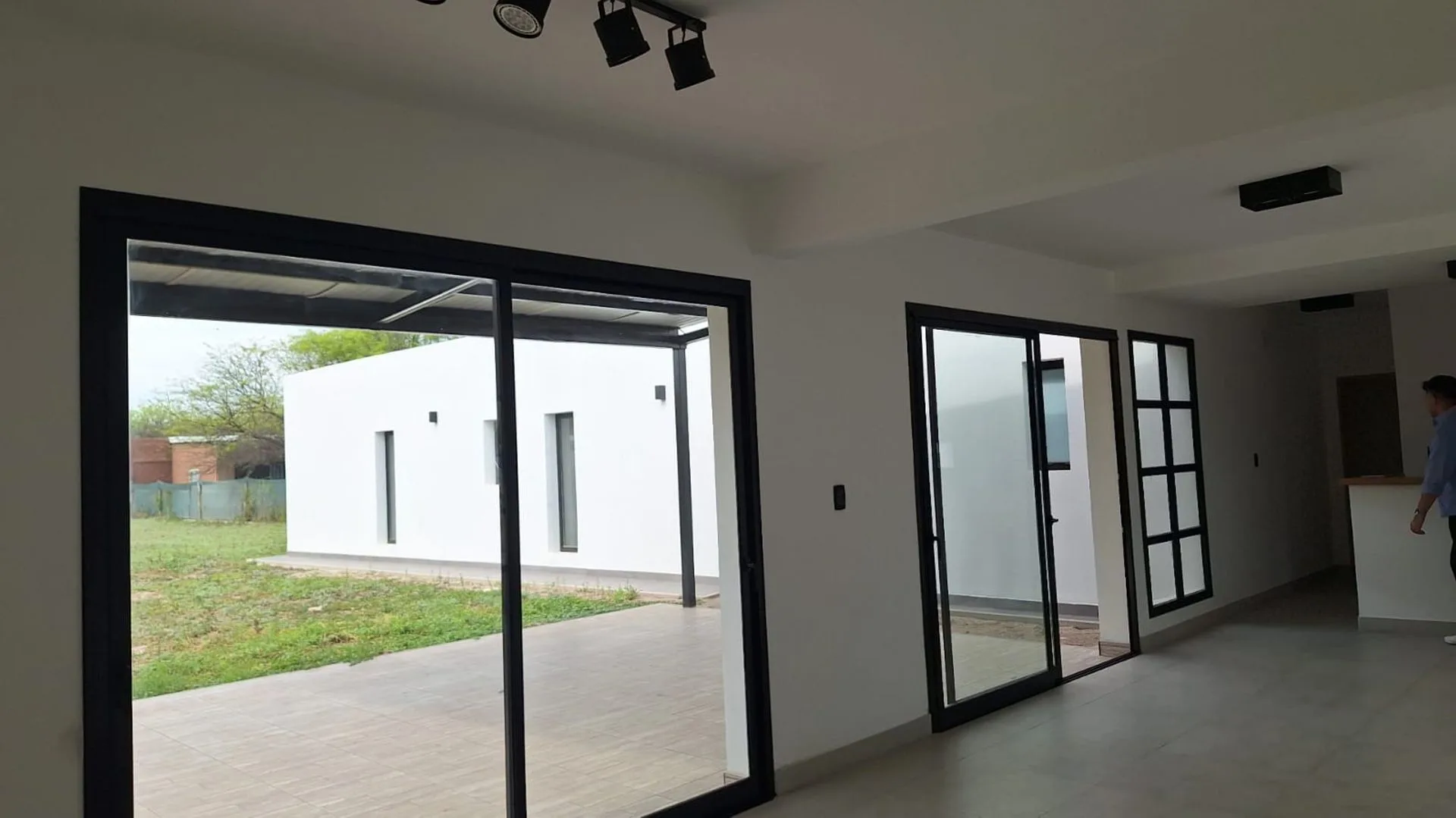 Venta de Casa a Estrenar Barrio Privado El Chañar foto 5