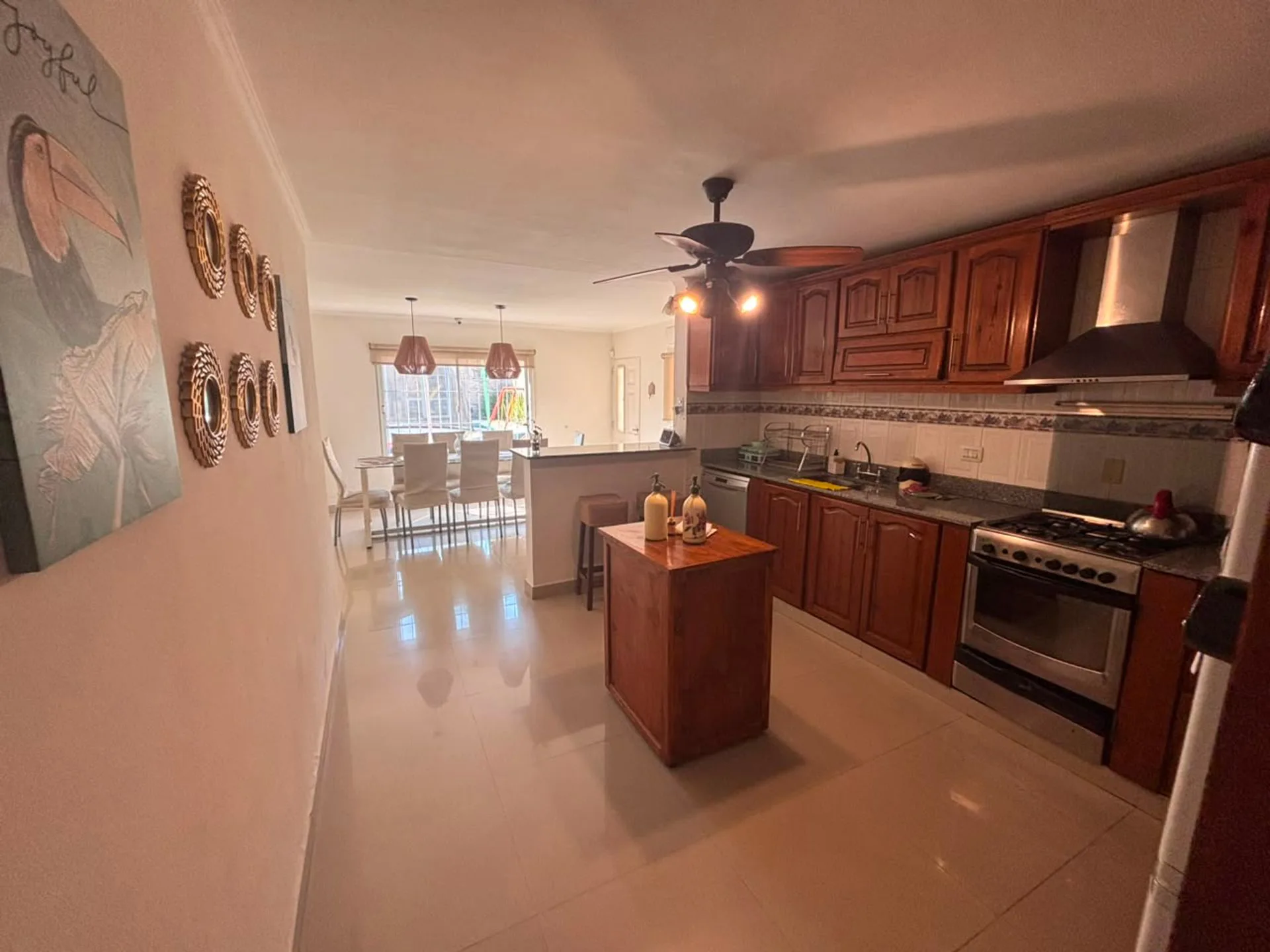 VENTA  CASA PREMIUM BARRIO KENNEDY foto 4