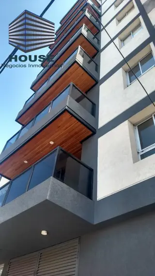 Bº GRAL PAZ -MUY LUMINOSO C/ BALCON EDIFICIO C/ PISCINA Y ASADORES foto 2