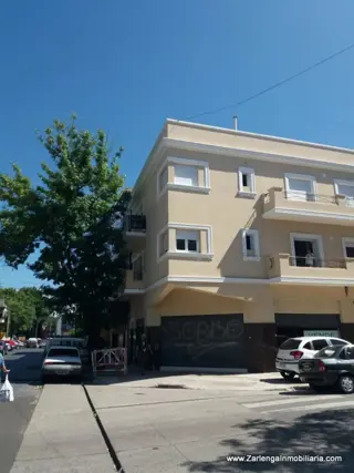 Mario Bernasconi 2200 piso 1ro.  Venta de 2 amb frente. terraza ,sin expensas foto 1