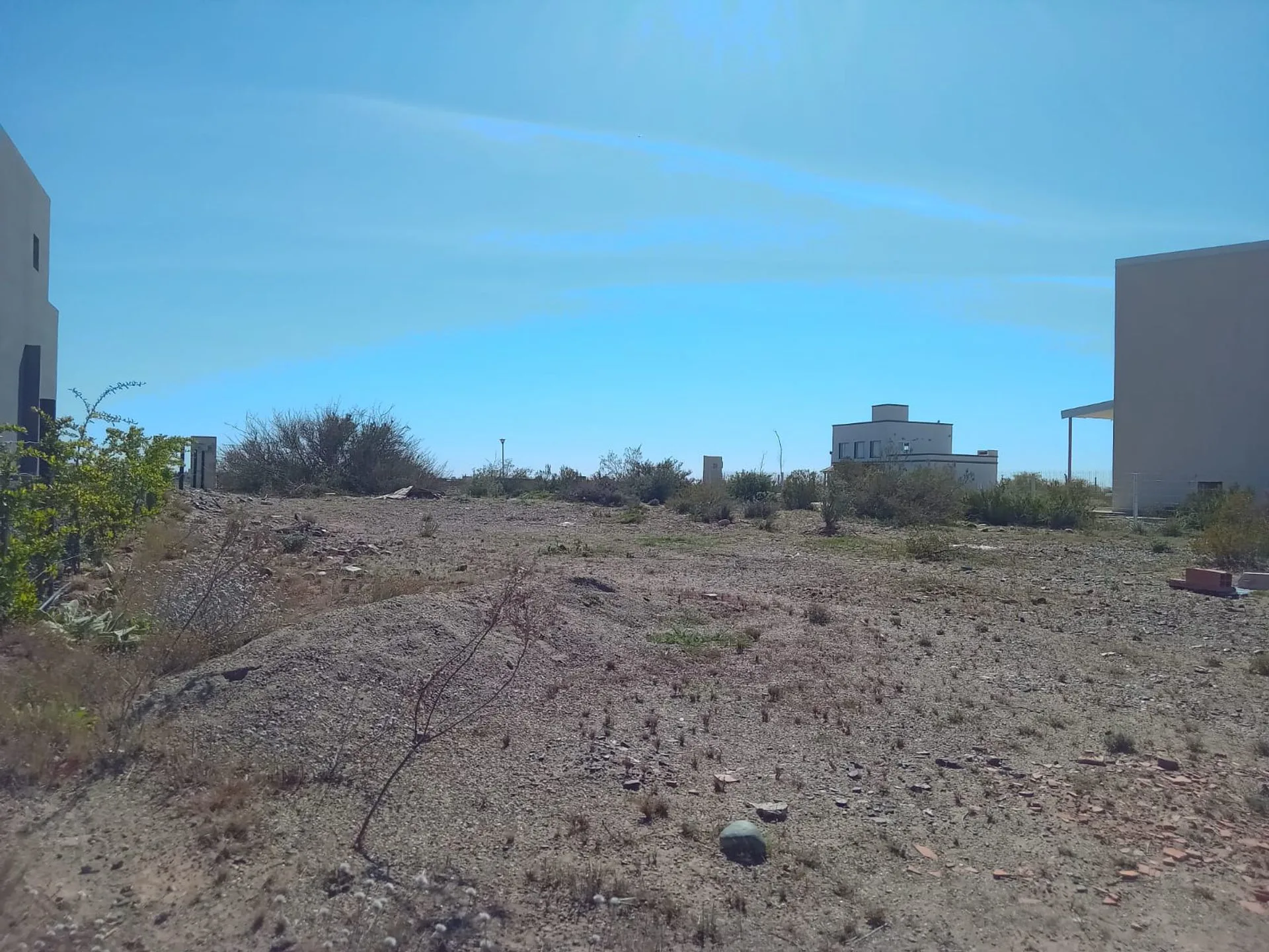 VENTA DE TERRENO CON VISTA AL LAGO EN TENIS CLUB foto 5