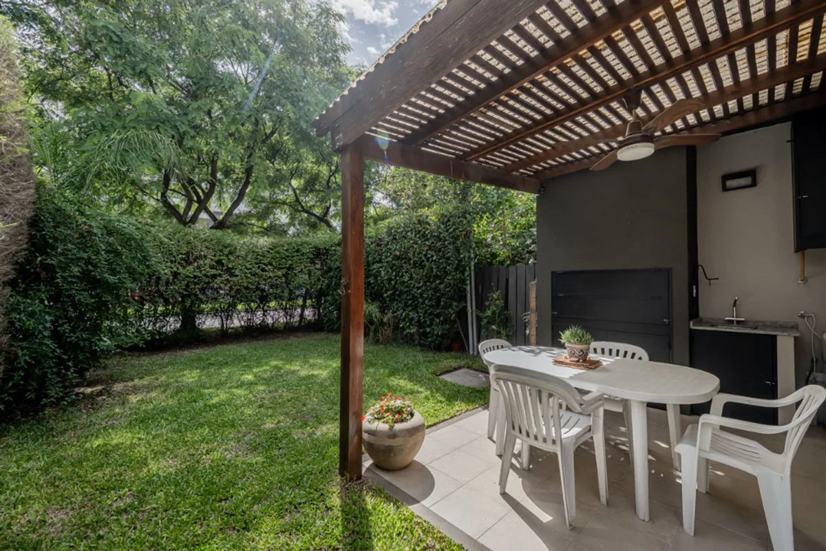 Casa tipo Dúplex - venta en El Palmar- Nordelta foto 2