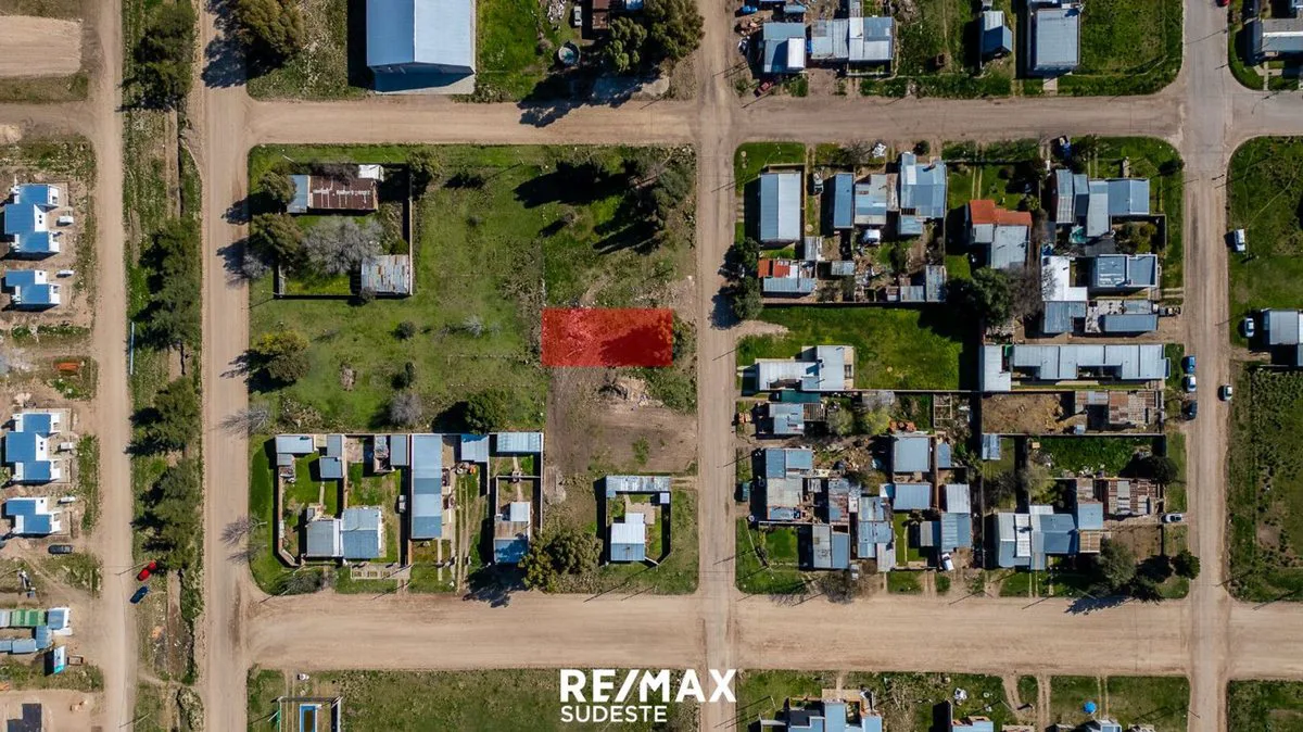 Terreno ideal galpón o vivienda. foto 3