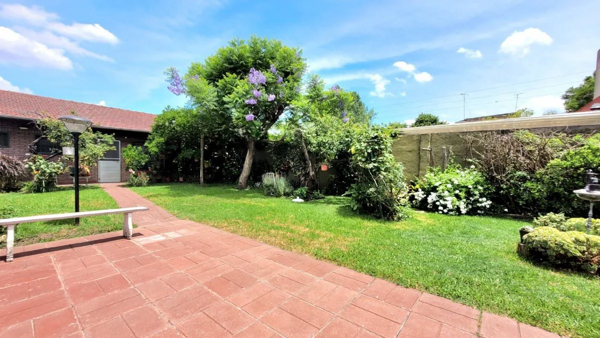 VENTA CASA 5 AMBIENTES GRAN PARQUE CASTELAR NORTE foto 5