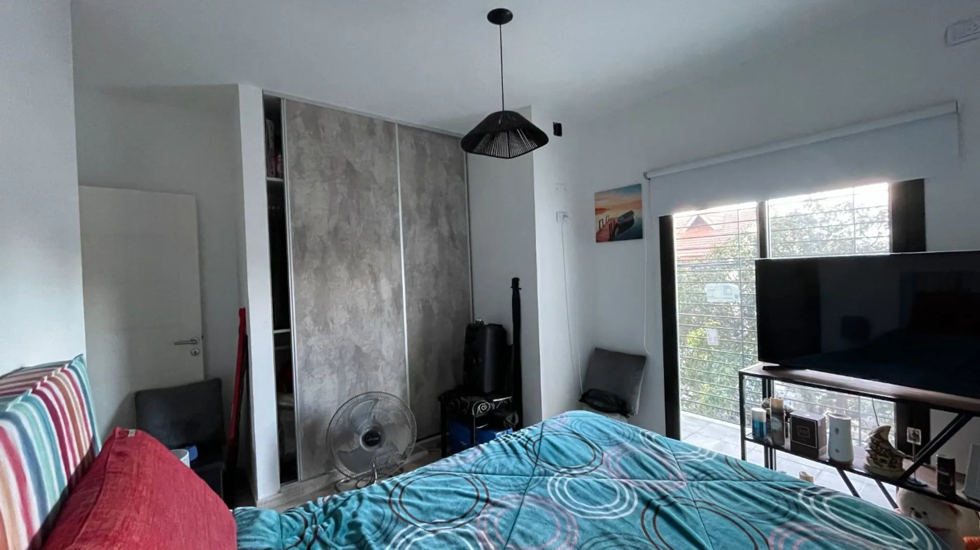 VENTA PH 2 AMBIENTES , FRENTE - BALCON - CASEROS foto 3