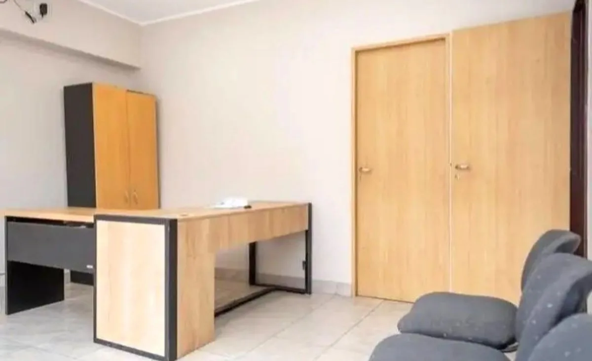 GALPON EN VENTA MACROCENTRO 360M2. APTO CREDITO foto 5