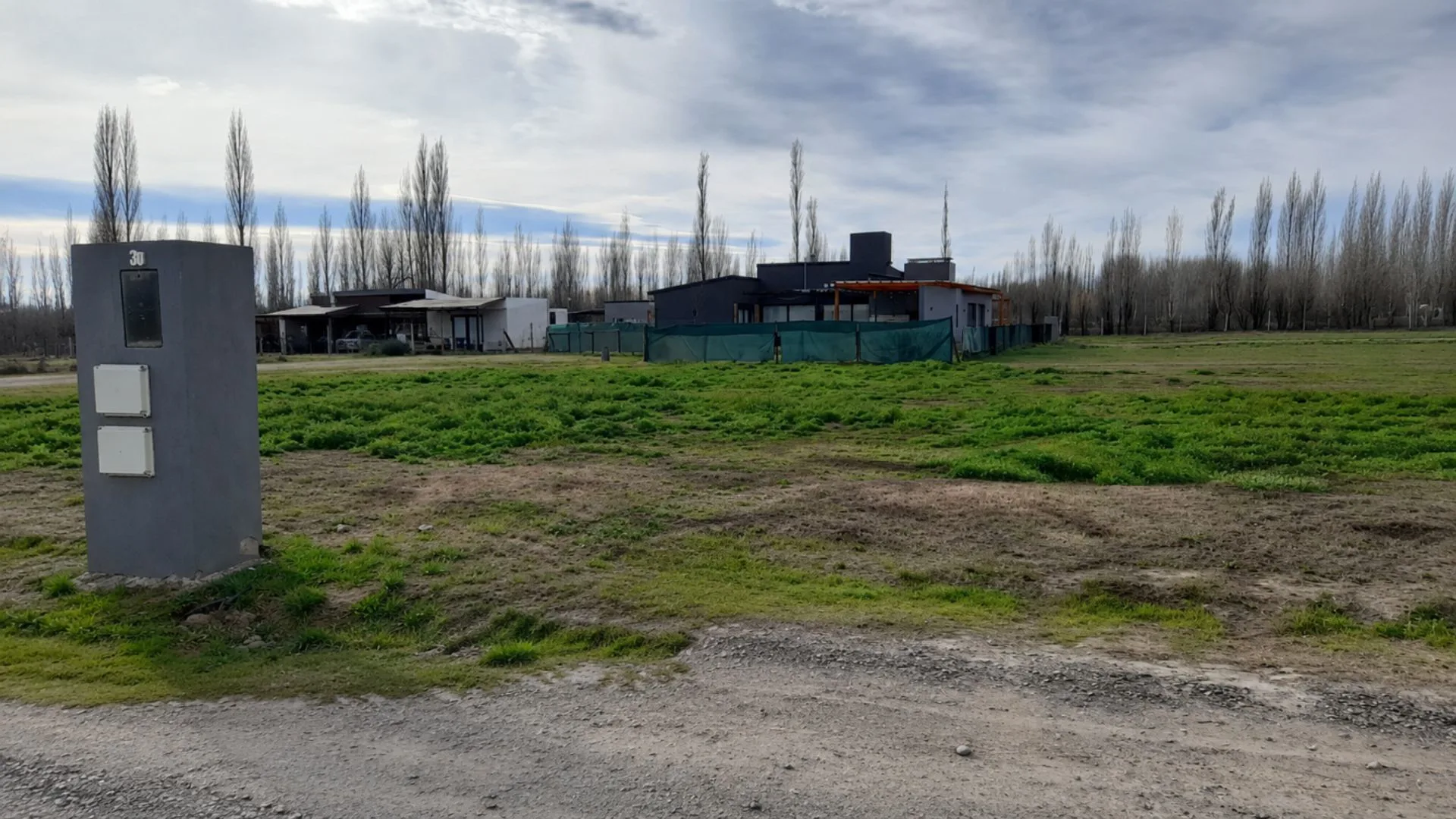 TERRENO EN VENTA – BARRIO QUINQUELA, GENERAL ROCA foto 2