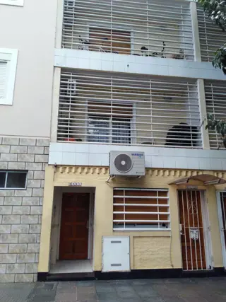 Departamento tipo PH, Planta baja, contrafrente, con patio foto 1