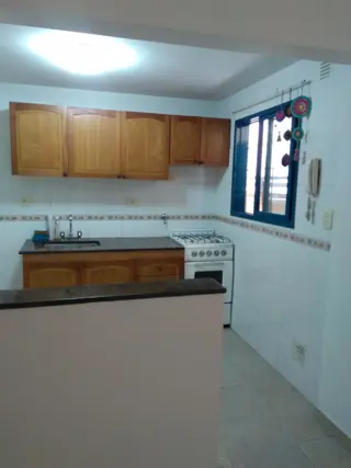 Departamento tipo PH, Planta baja, contrafrente, con patio foto 4