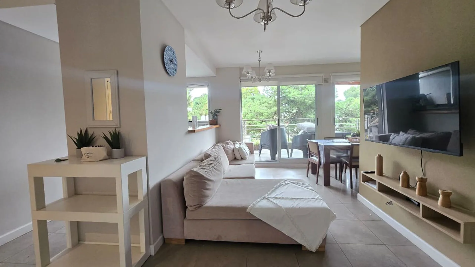 Venta departamento Pinamar 4 ambientes Centro