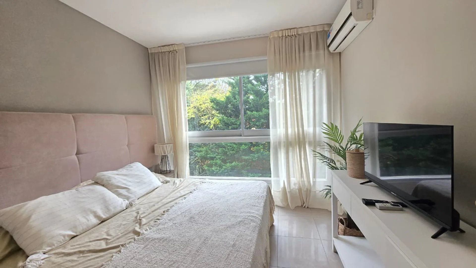 Venta departamento  Pinamar 4 ambientes Centro foto 5