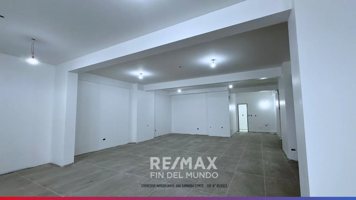 ALQUILER DE LOCAL COMERCIAL CÉNTRICO GOB. PAZ 1291 foto 3