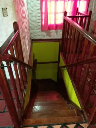 Excelente oportunidad...impecable chalet. foto 3