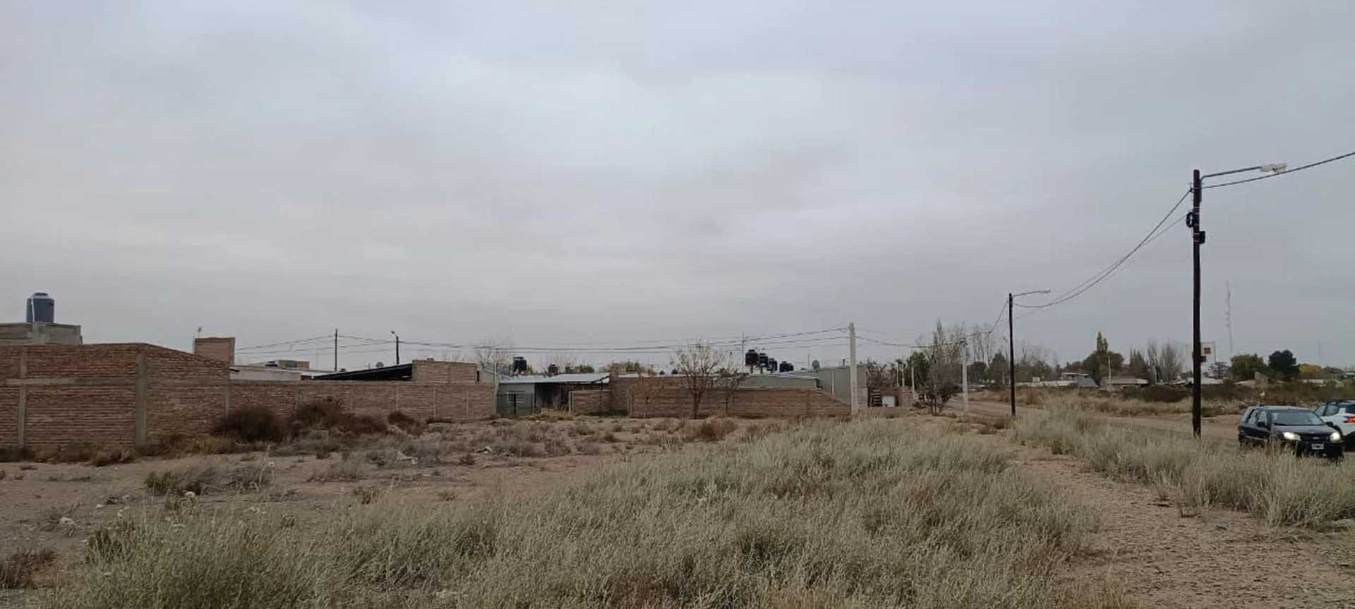 Lote 300 m2 todos los servicios Senillosa foto 4