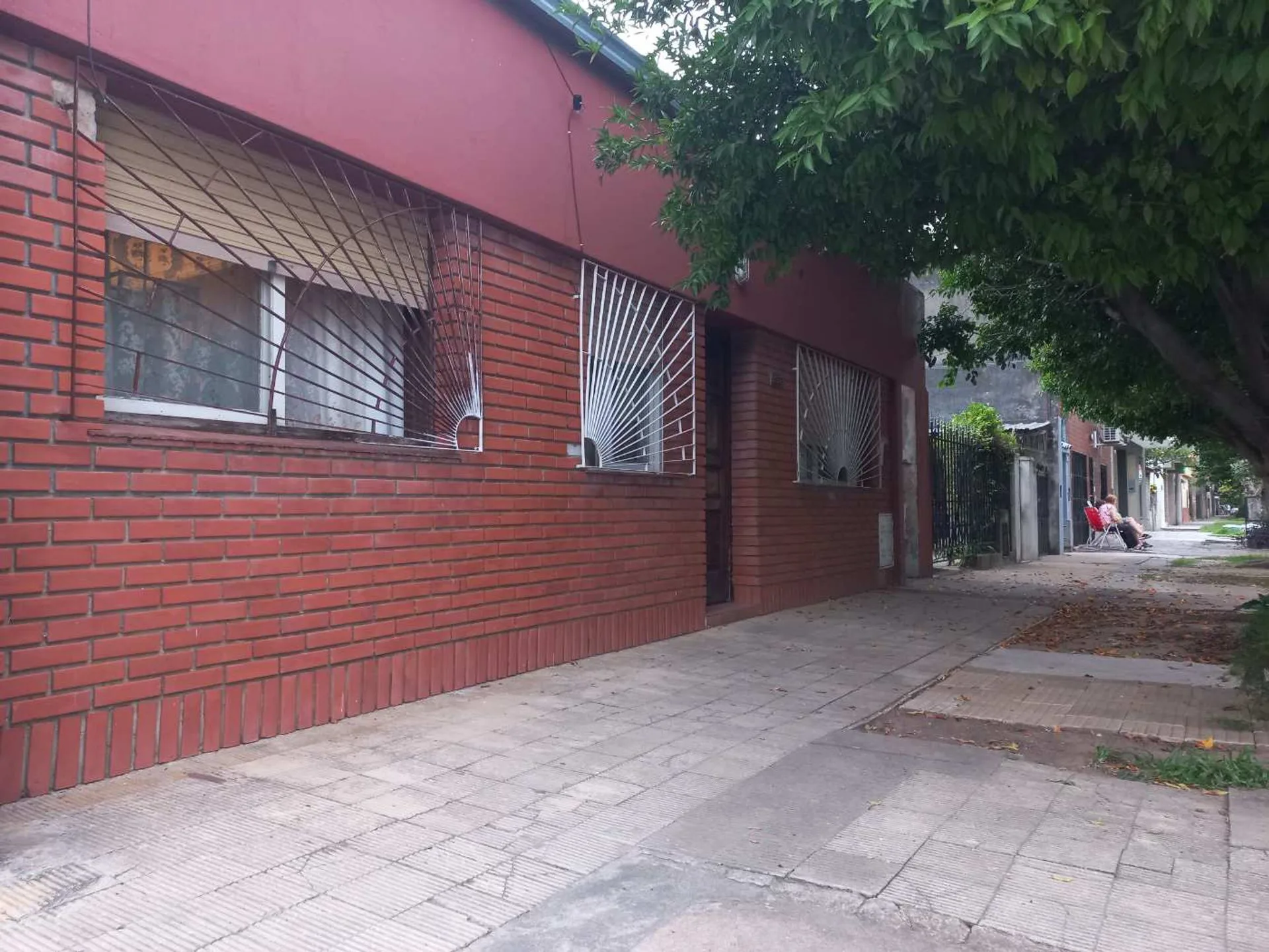VENTA DE CASA 3 DORM Y COCHERA EN M. SELVA foto 3
