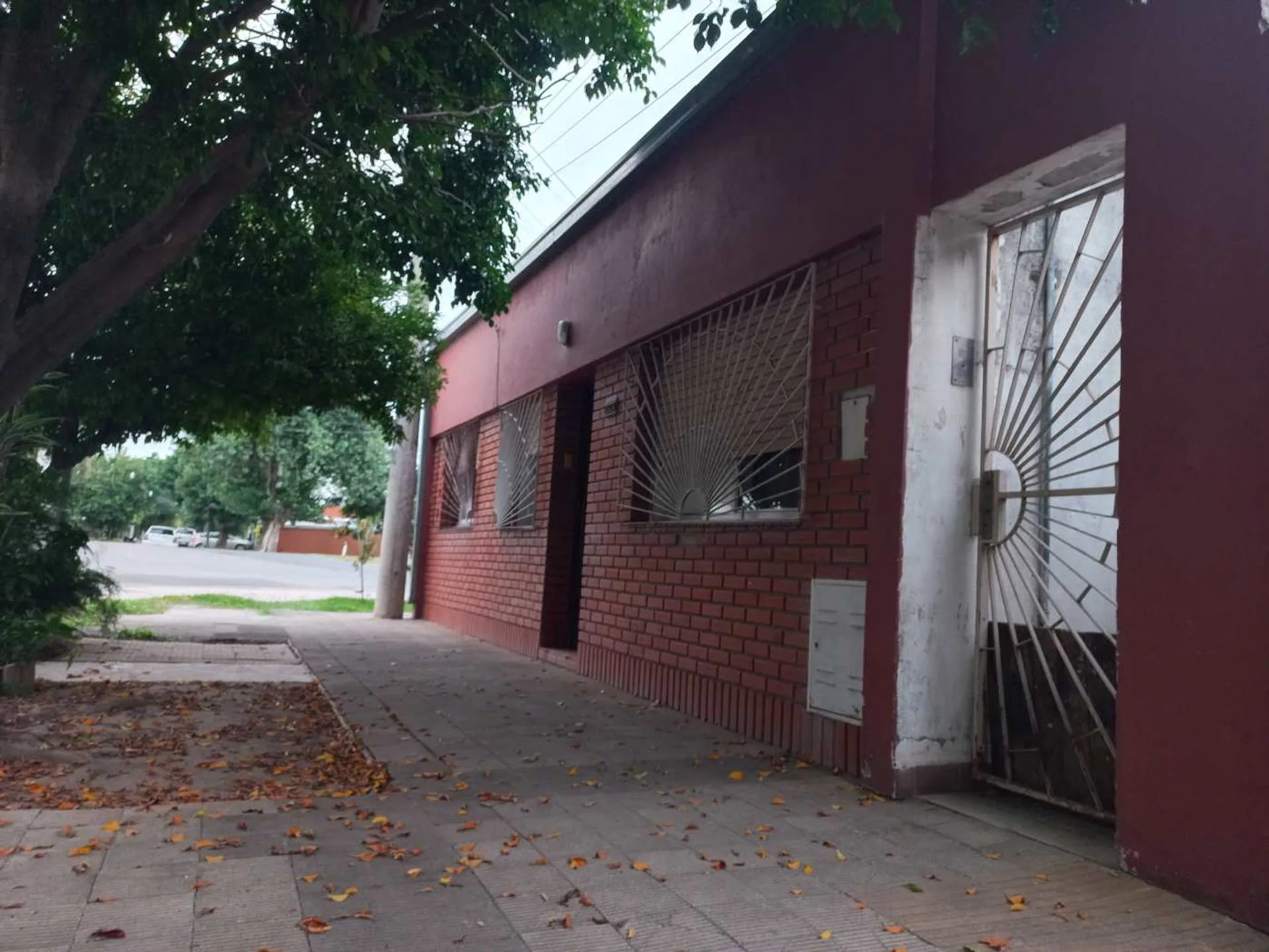 VENTA DE CASA 3 DORM Y COCHERA EN M. SELVA foto 4