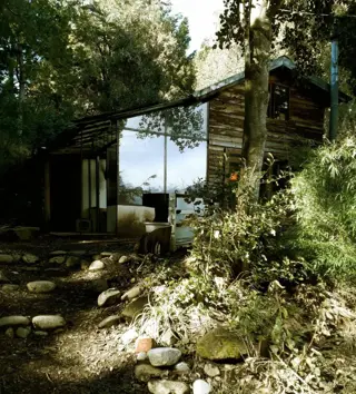 Laguna El Trébol, Fracción Terreno 2300 m2 con Cabaña 2 habitaciones. foto 1