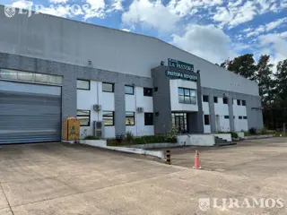 Depósito en Alquiler y Venta en Parque Ind. Pilar foto 1