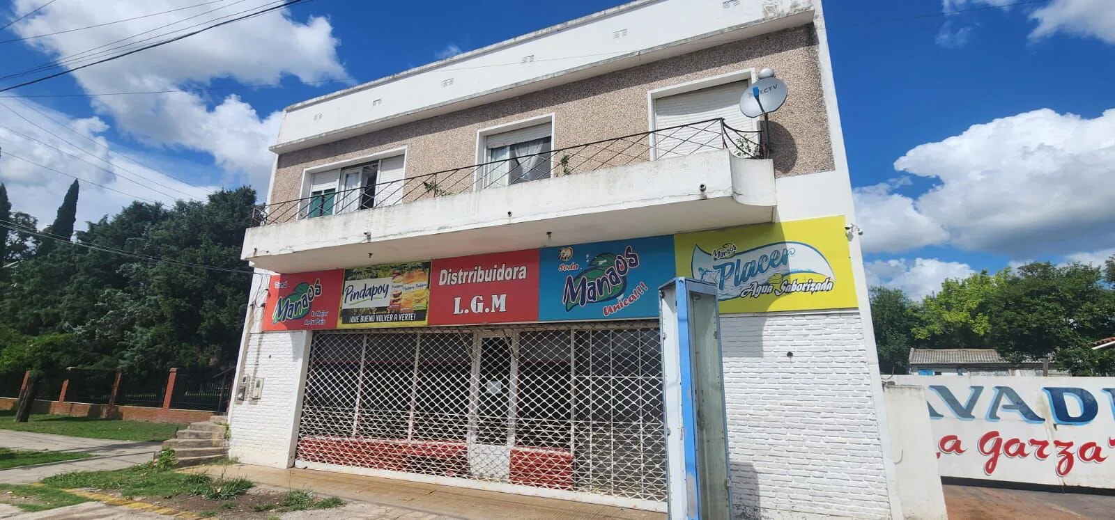 Complejo comercial sobre Ruta 3 Cañuelas foto 5
