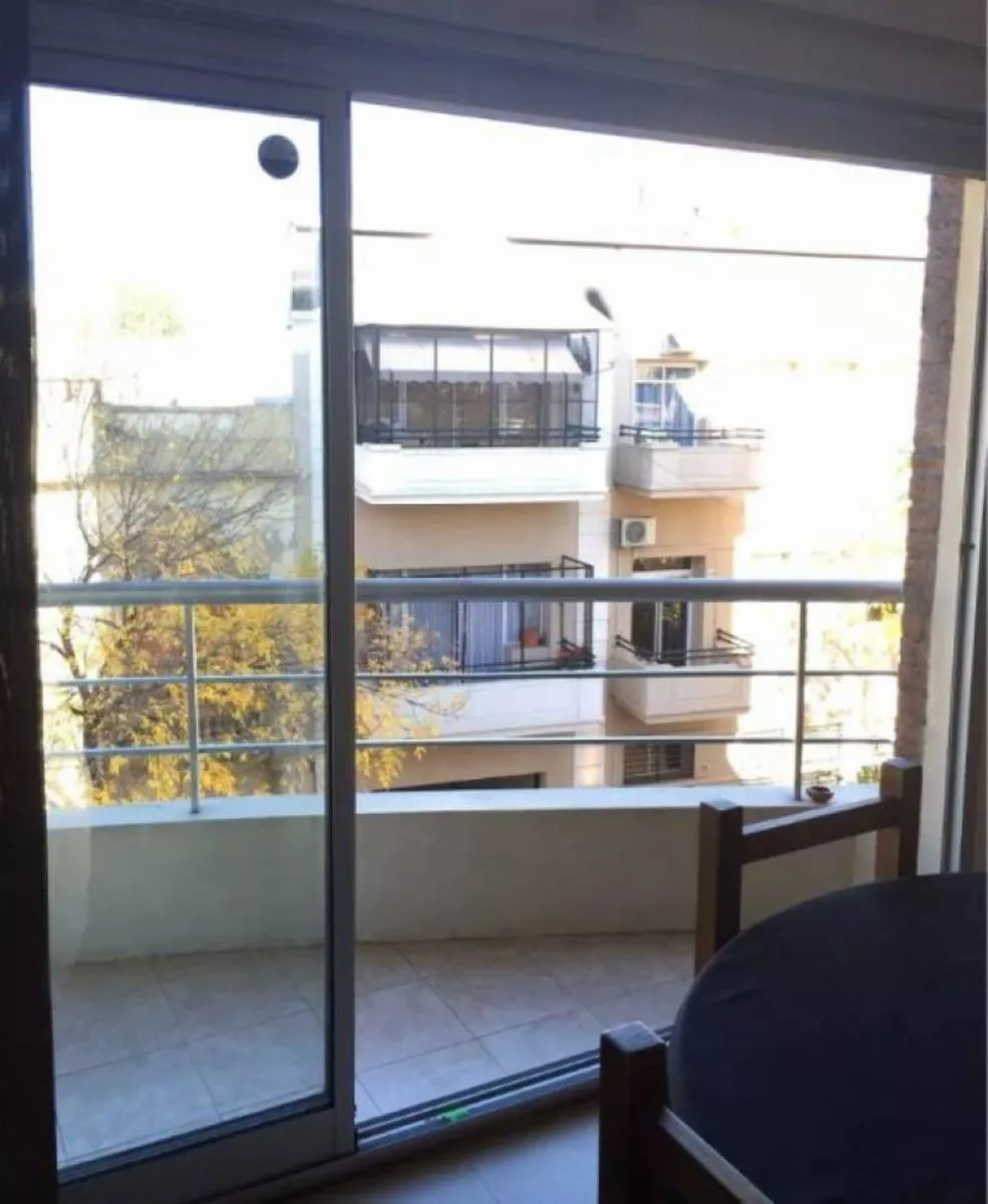 1-bedroom apartment in Palermo – photo 10 of 11