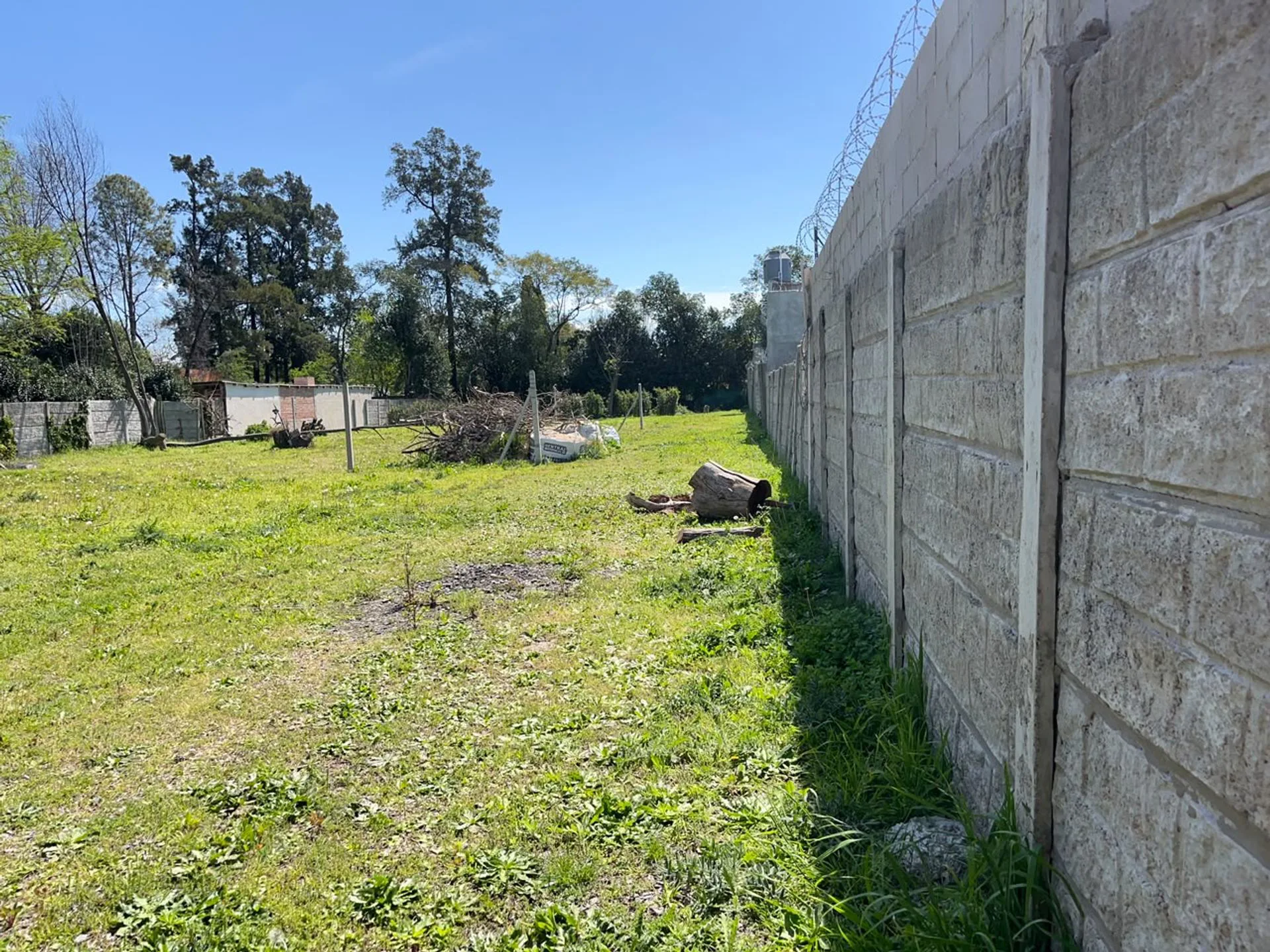 VENTA DE TERRENOS EN JOSE C. PAZ  ACEPTA PERMUTA foto 5