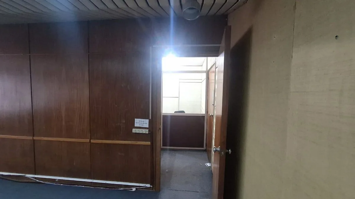 OFICINA EN VENTA SAN NICOLAS foto 4