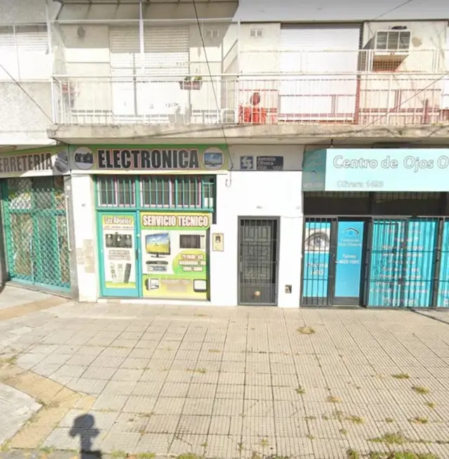 Venta Excelente Local a mts de av Eva Perón - Mataderos