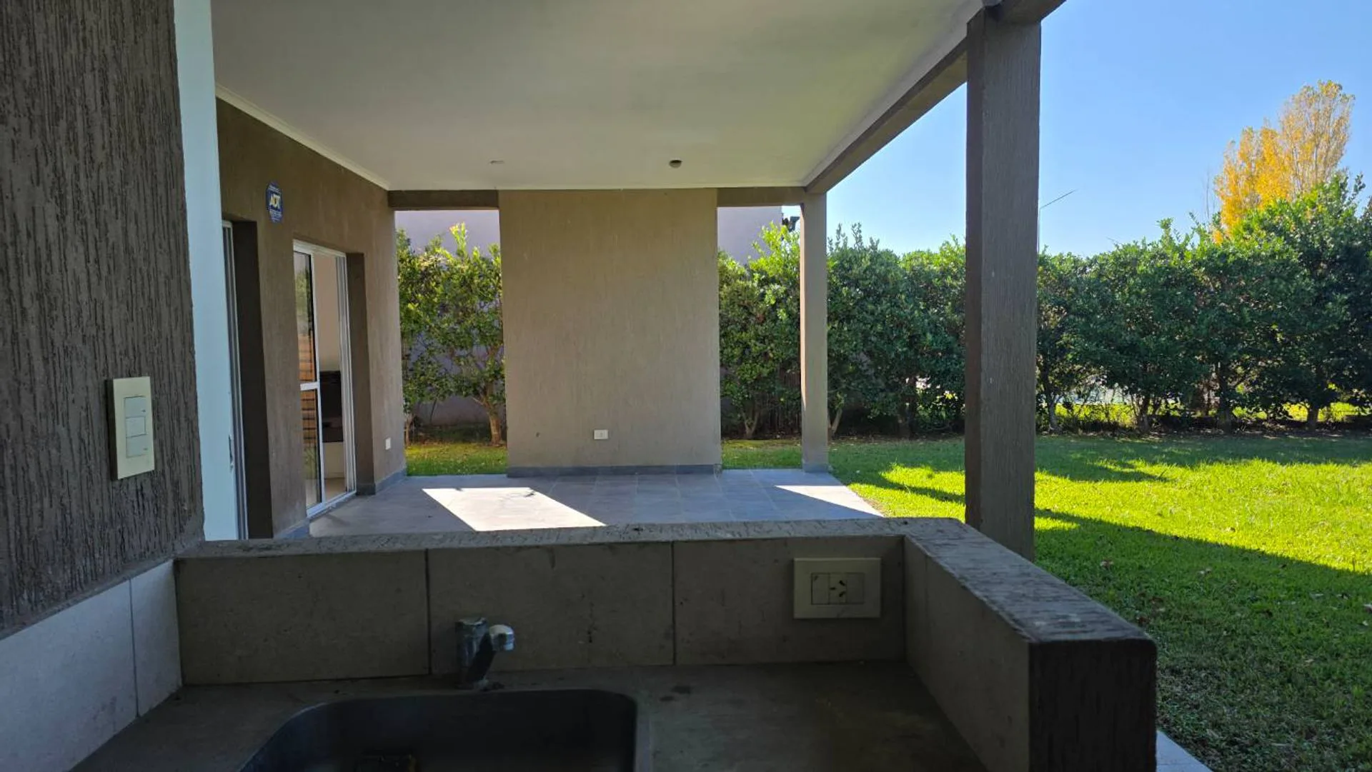 VENTA CASA 4AMB SAN EDUARDO PILAR DEL ESTE foto 4