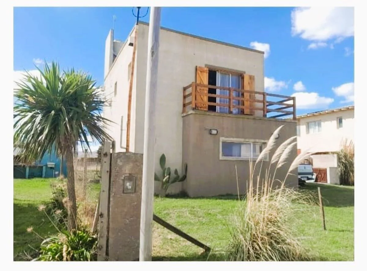 VENTA CASA 4 AMBIENTES VISTA AL MAR -MAR DEL SUD