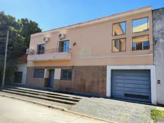Venta Casa Y/u Oficinas en Florida Oeste. Apto Profesional foto 1