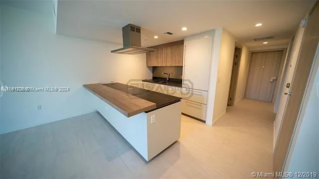 1000 Brickell Plz #4905 1000 foto 3