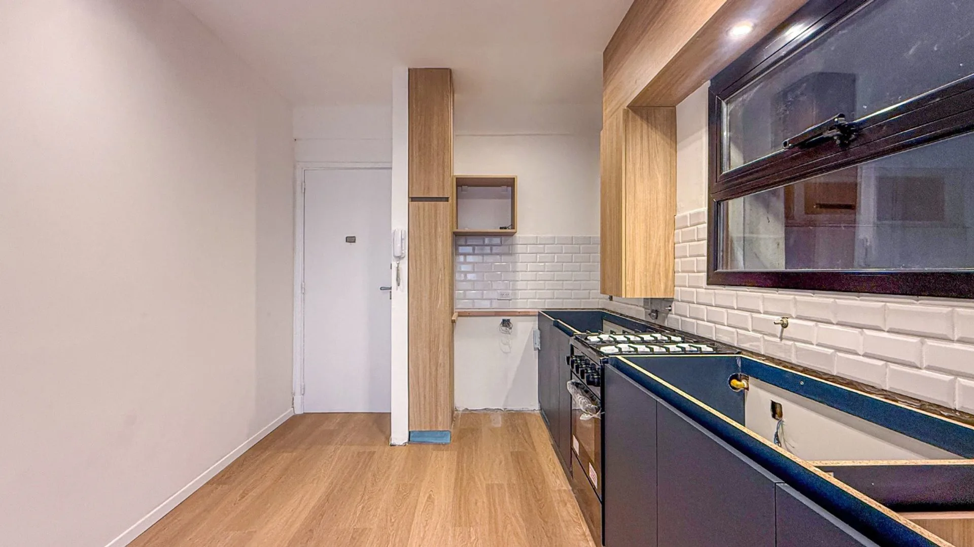 VENTA DEPTO 2 AMB RECICLADO C/BALCON -GUEMES foto 3