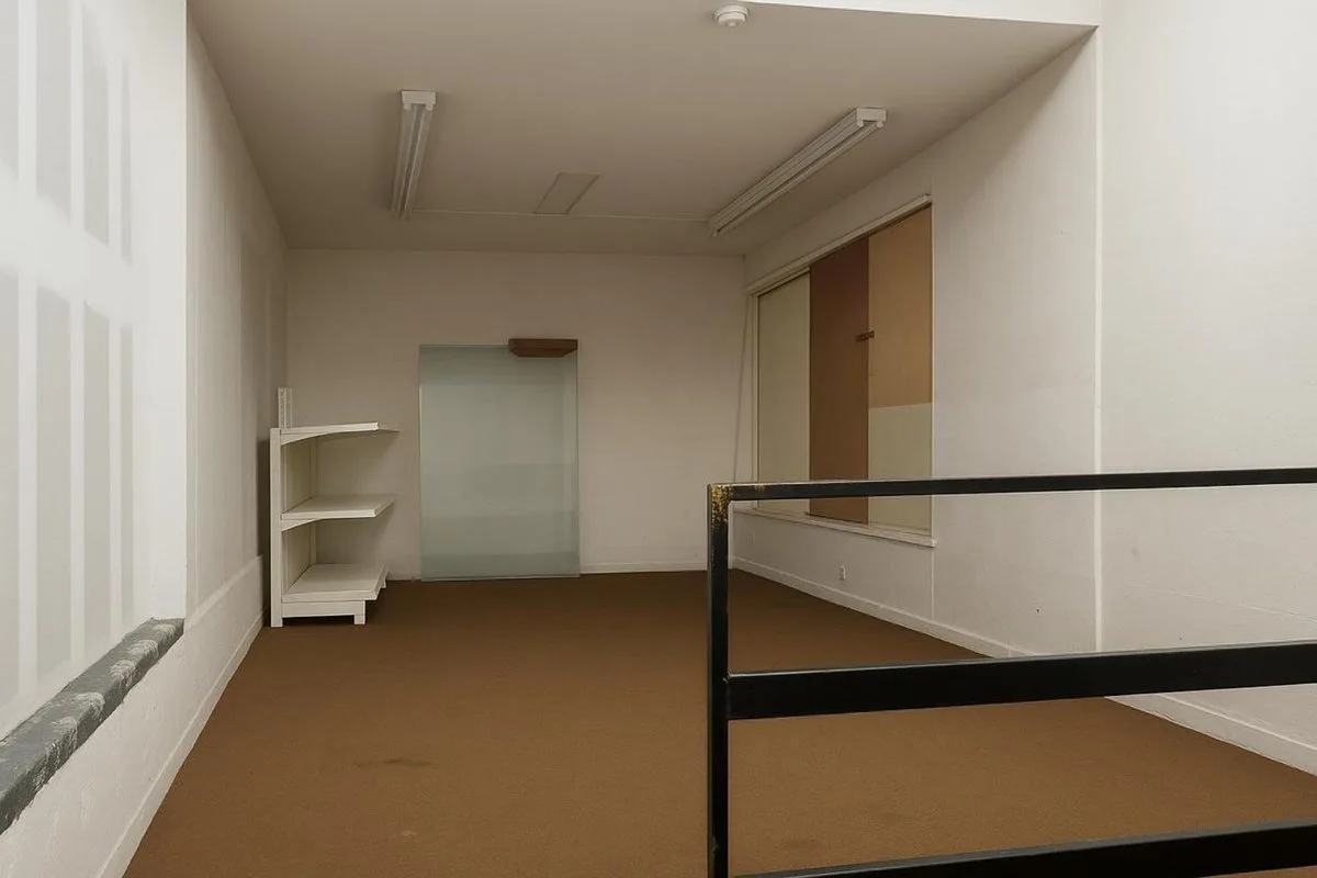 Venta Local en Centro Reciclado y Equipado 42m2 foto 4