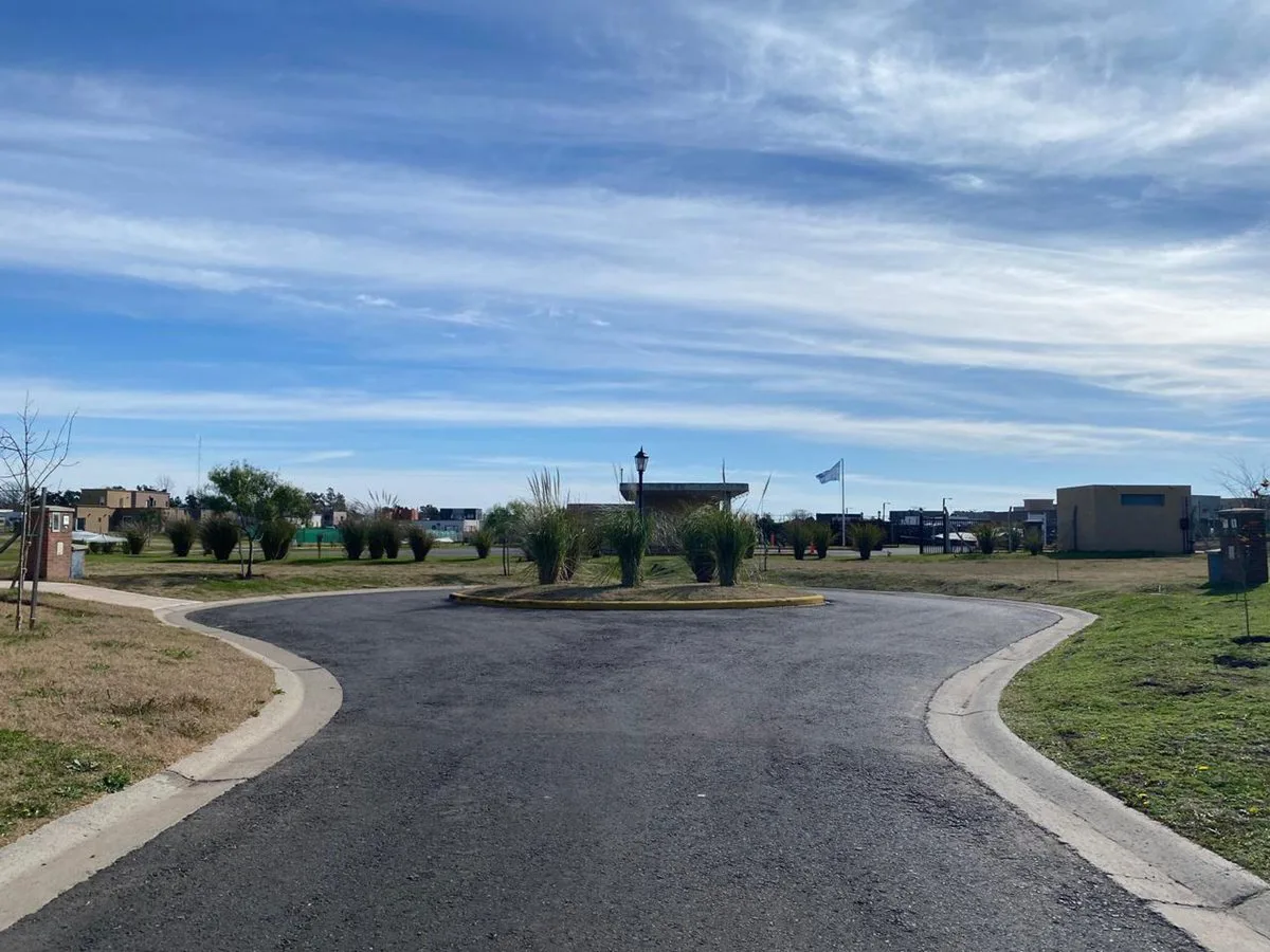 OPORTUNIDAD LOTE PILAR DEL ESTE foto 2