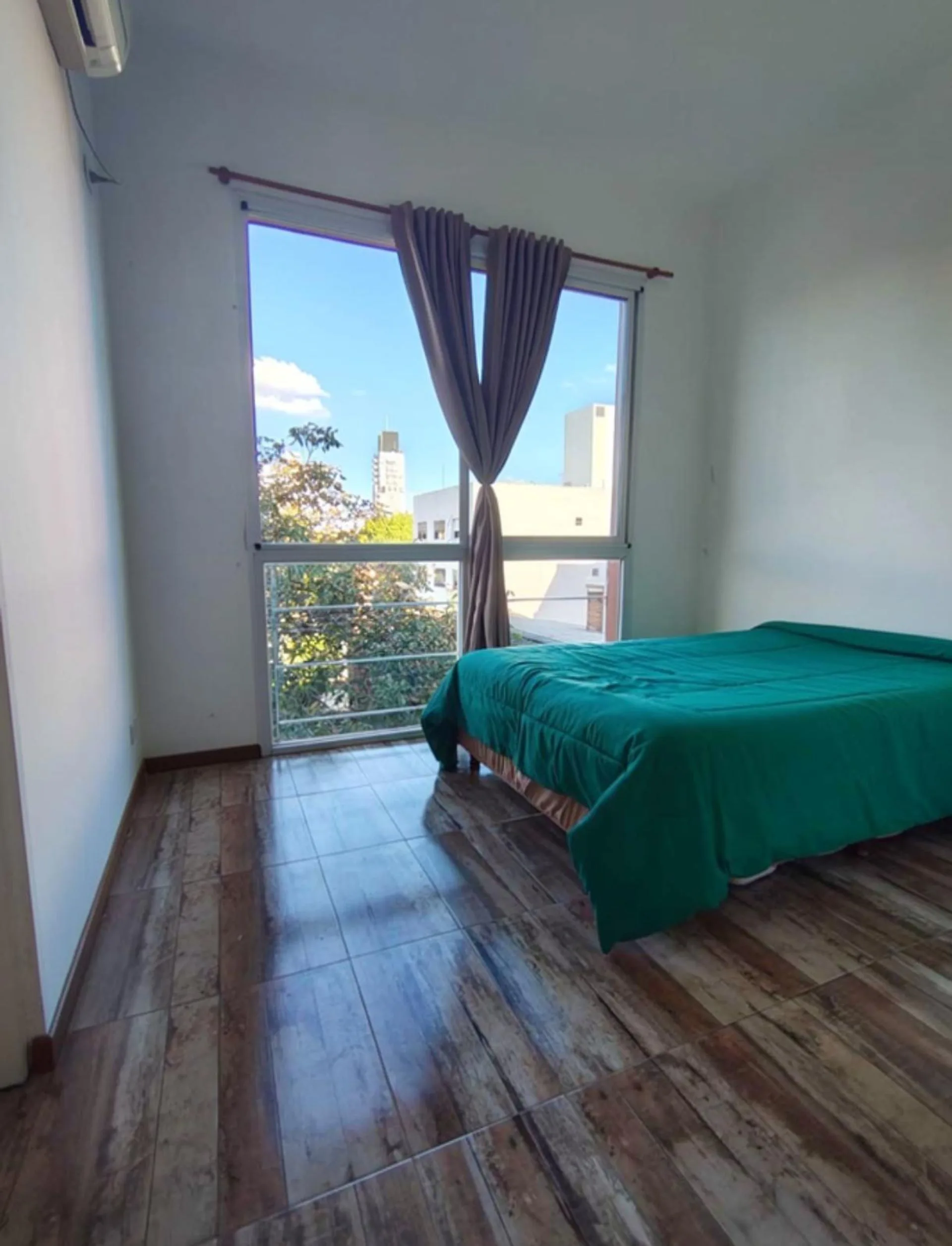 Vende Departamento Monoambiente, San Miguel