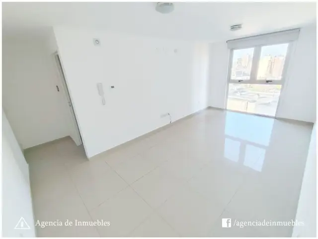 ALQUILA: Dpto. 1 Dormitorio, Cocina Separada / Complejo Torres H