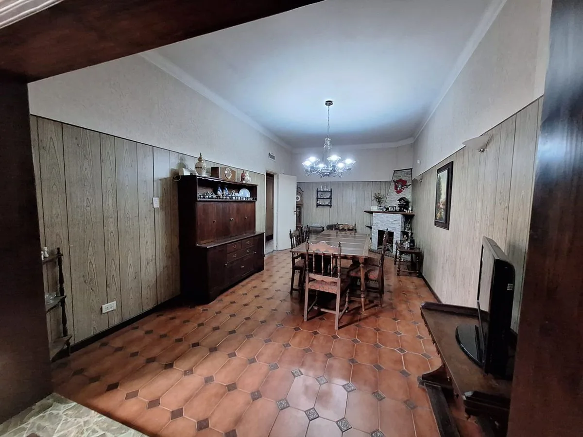 VENTA CASA 3 AMB.EN SAN ANDRES CON PILETA Y PARQUE foto 5