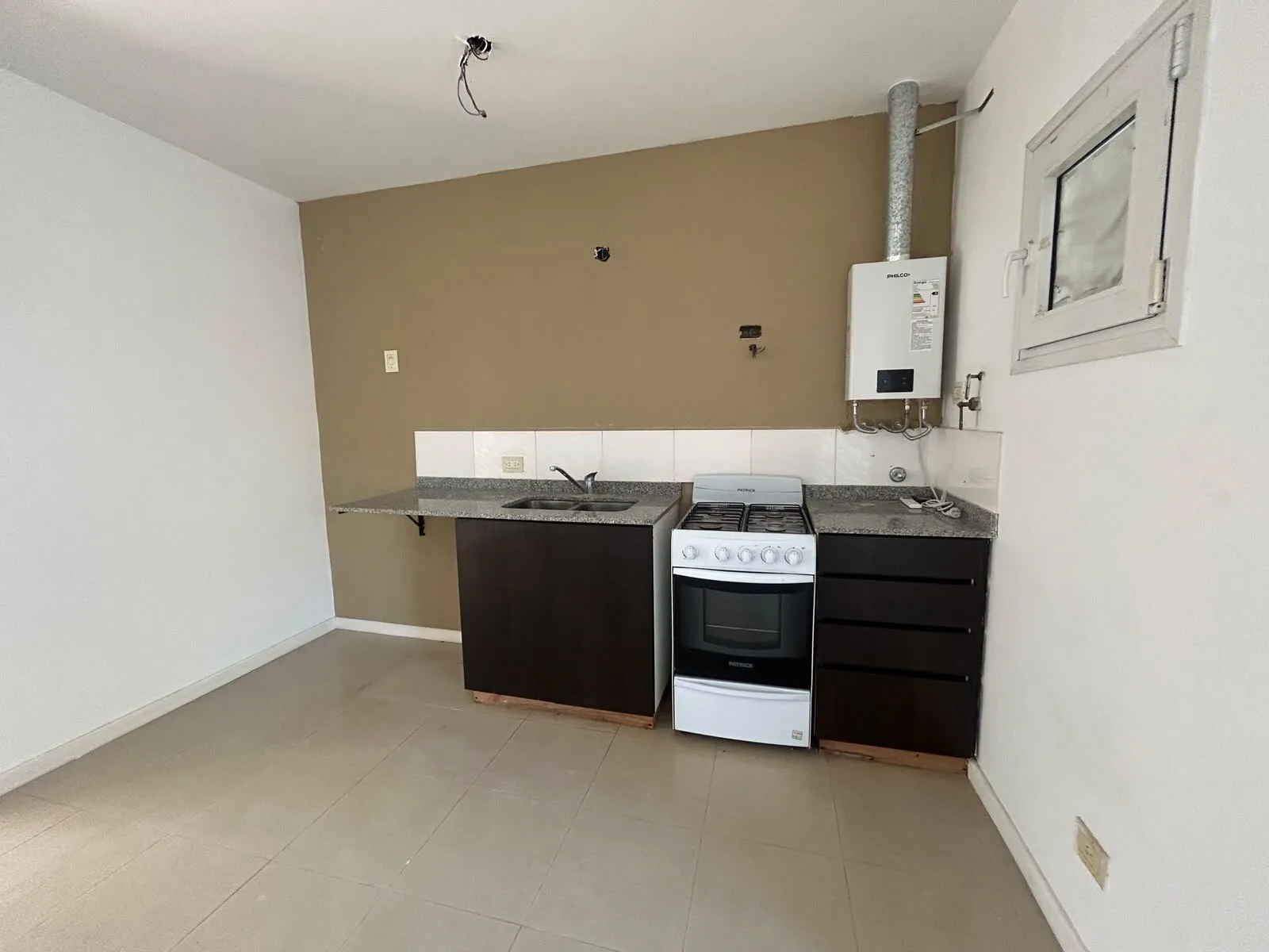 ALQ DPTO 2 AMB/cochera-APTO PROF/VIVIENDA-VILLA MORRA, PILAR a mts colectora foto 3