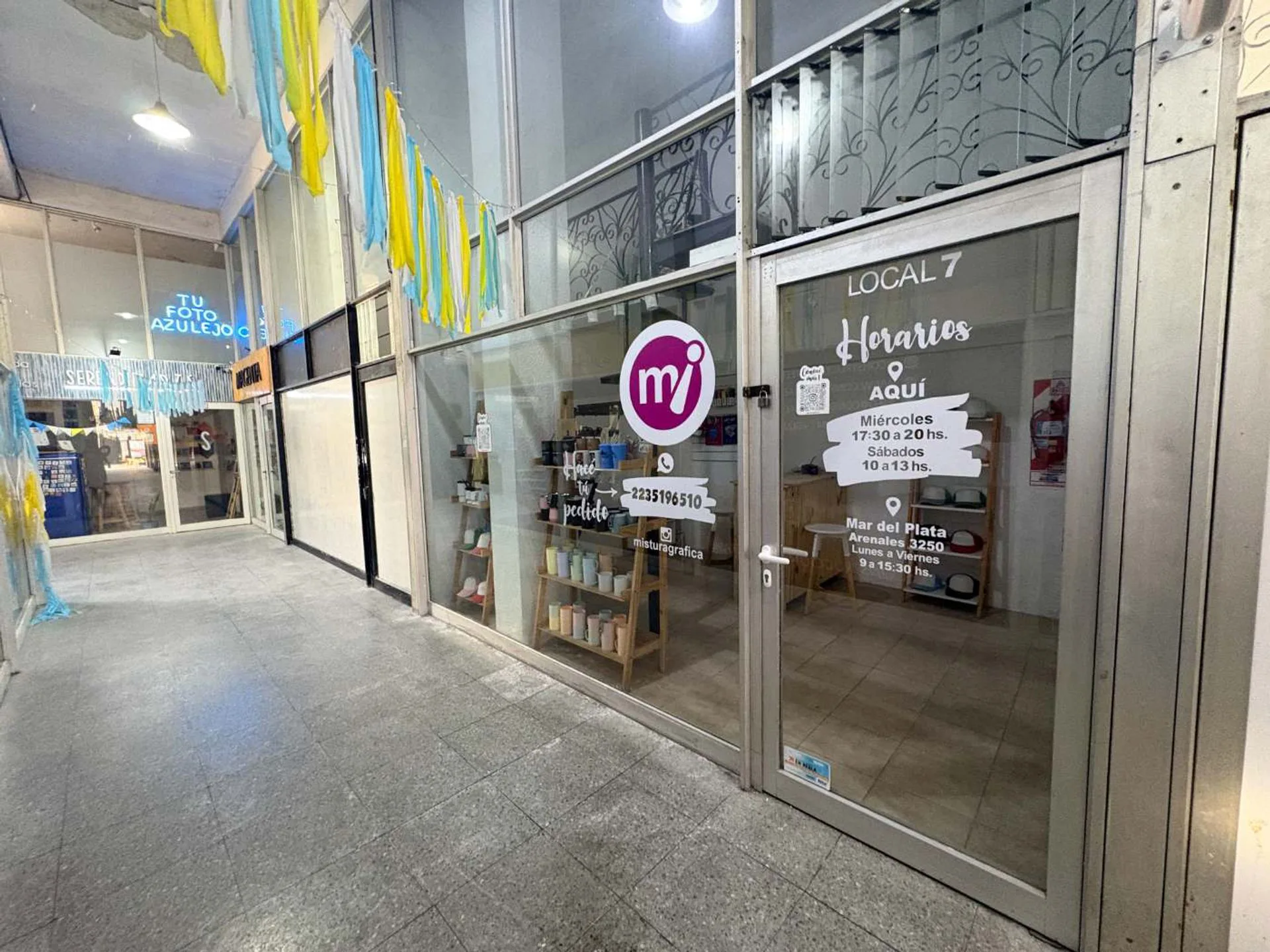 Venta Local galeria comercial foto 3