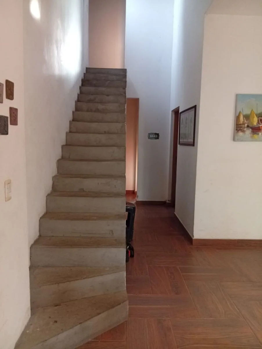 VENTA DE CASA 5 AMBIENTES EL PALOMAR foto 5