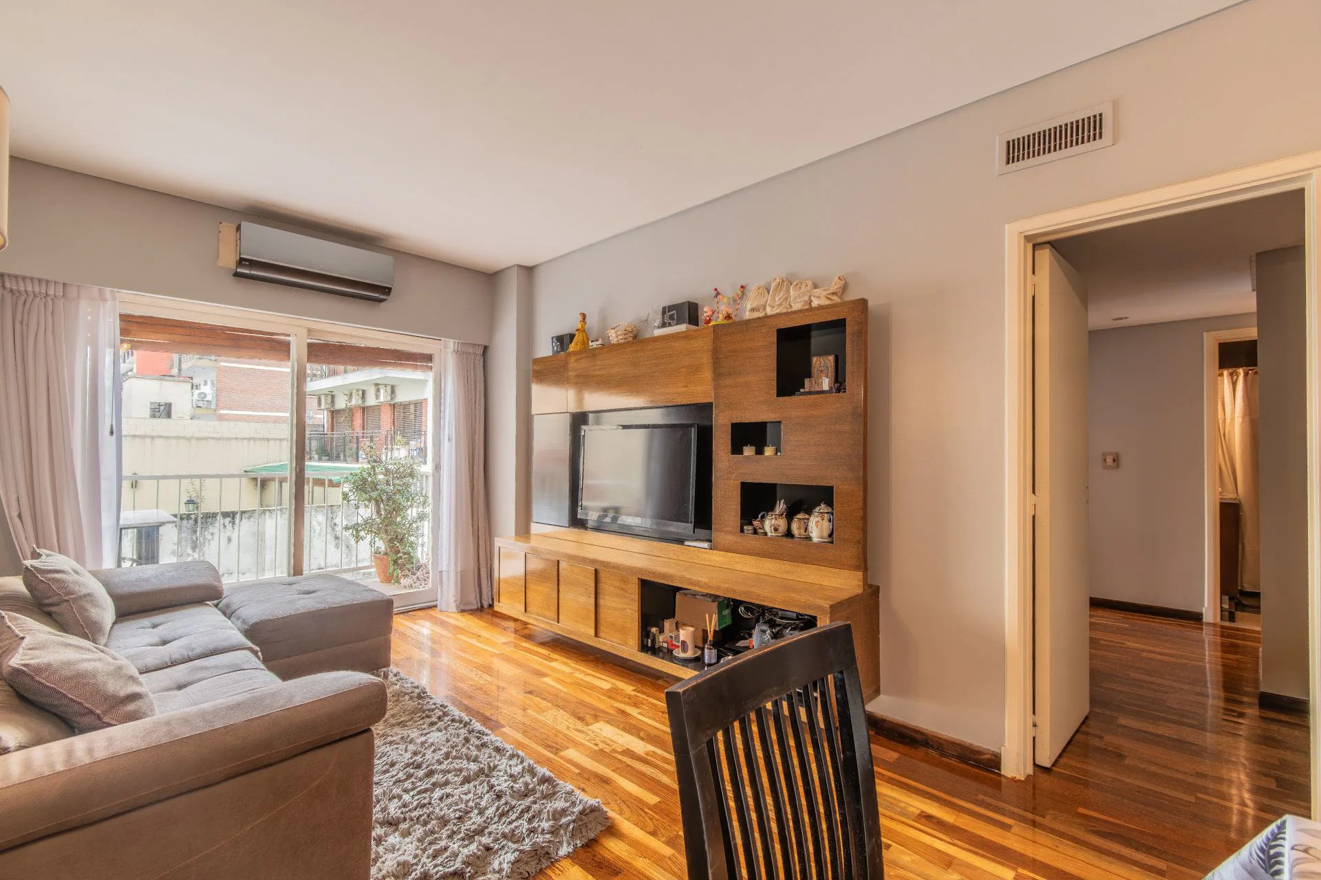 SEMIPISO 3 AMB. CON DEPENDENCIA | VILLA URQUIZA foto 4