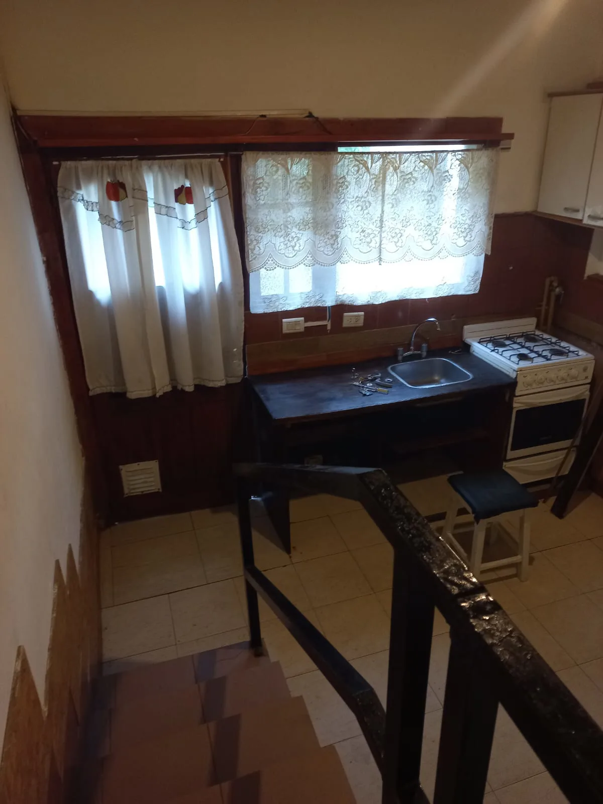 VENTA – CASA + 3 DEPTOS. – USHUAIA foto 5