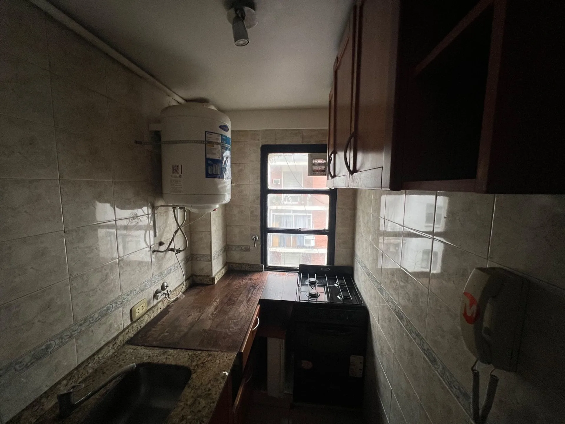 VENTA DOS AMBIENTES APTO PROFESIONAL CON BALCON foto 3
