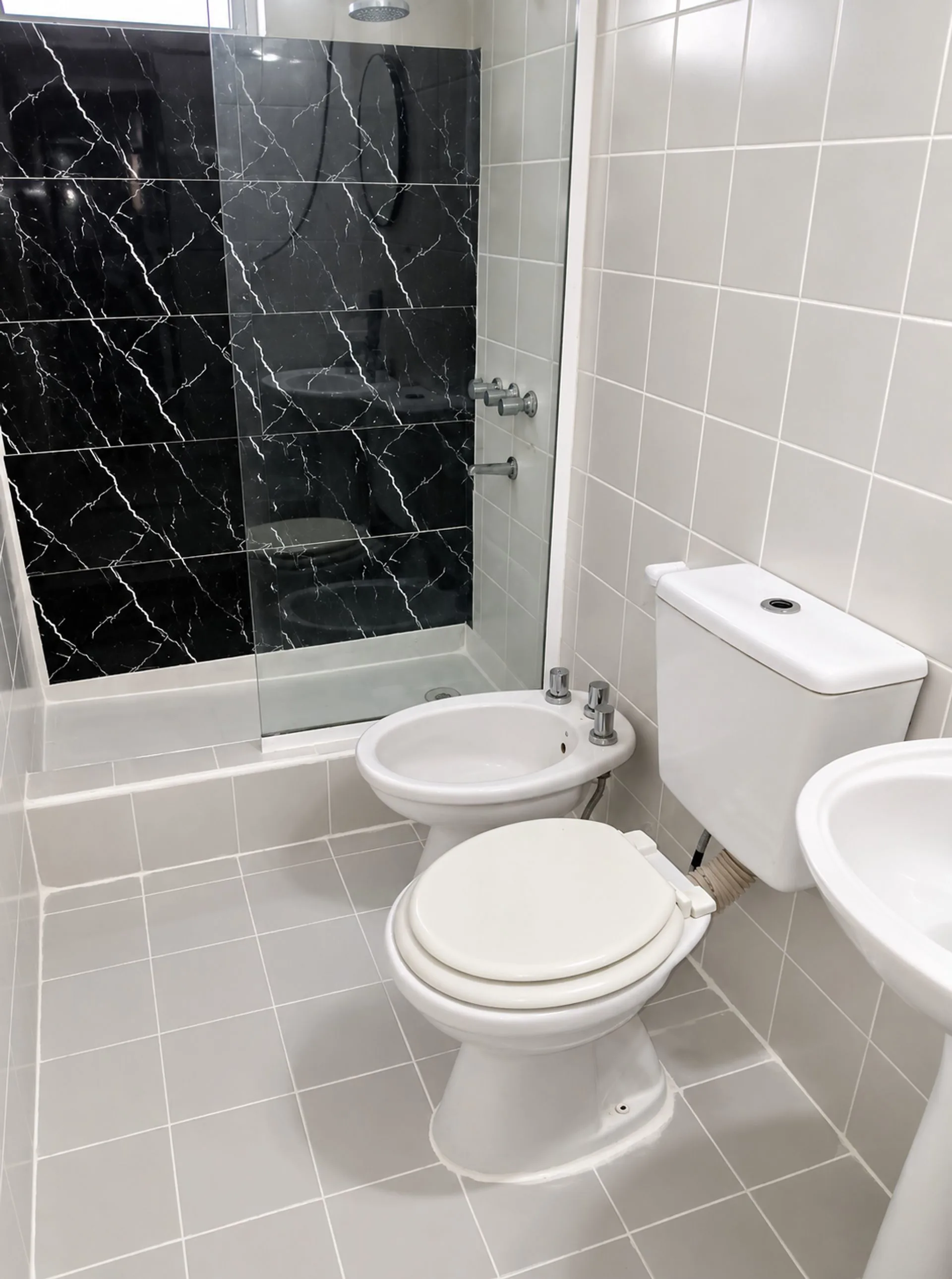 VENTA CASA 3 DORMITORIOS COCHERAS QUINCHO CAMPANA foto 4