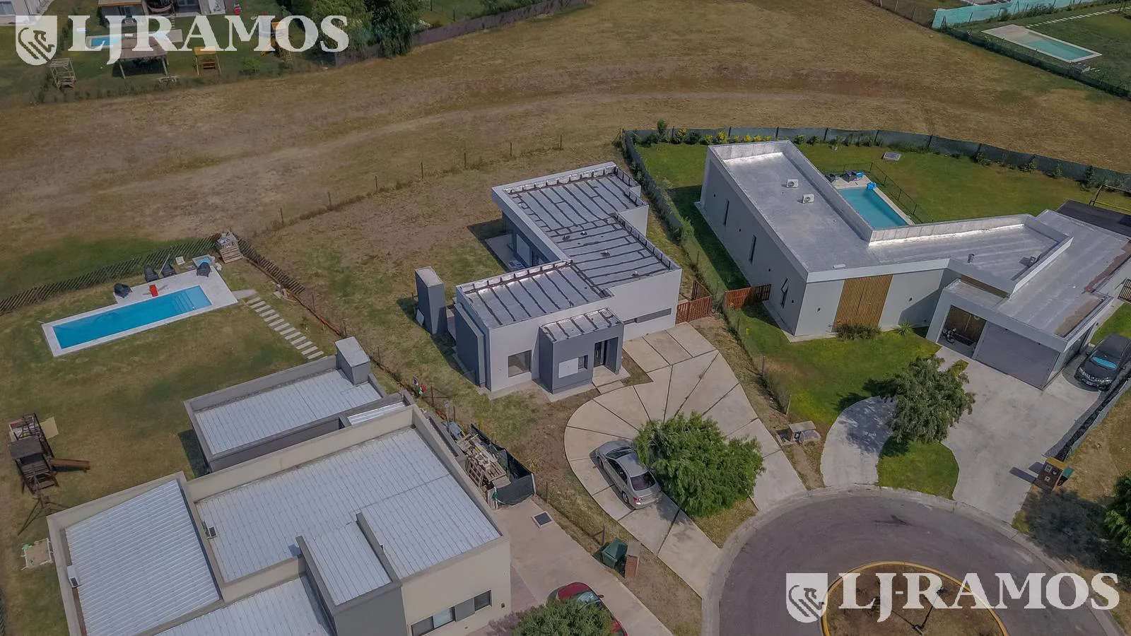 Casa 5 ambientes en  área 12 de San Sebastián MB foto 4