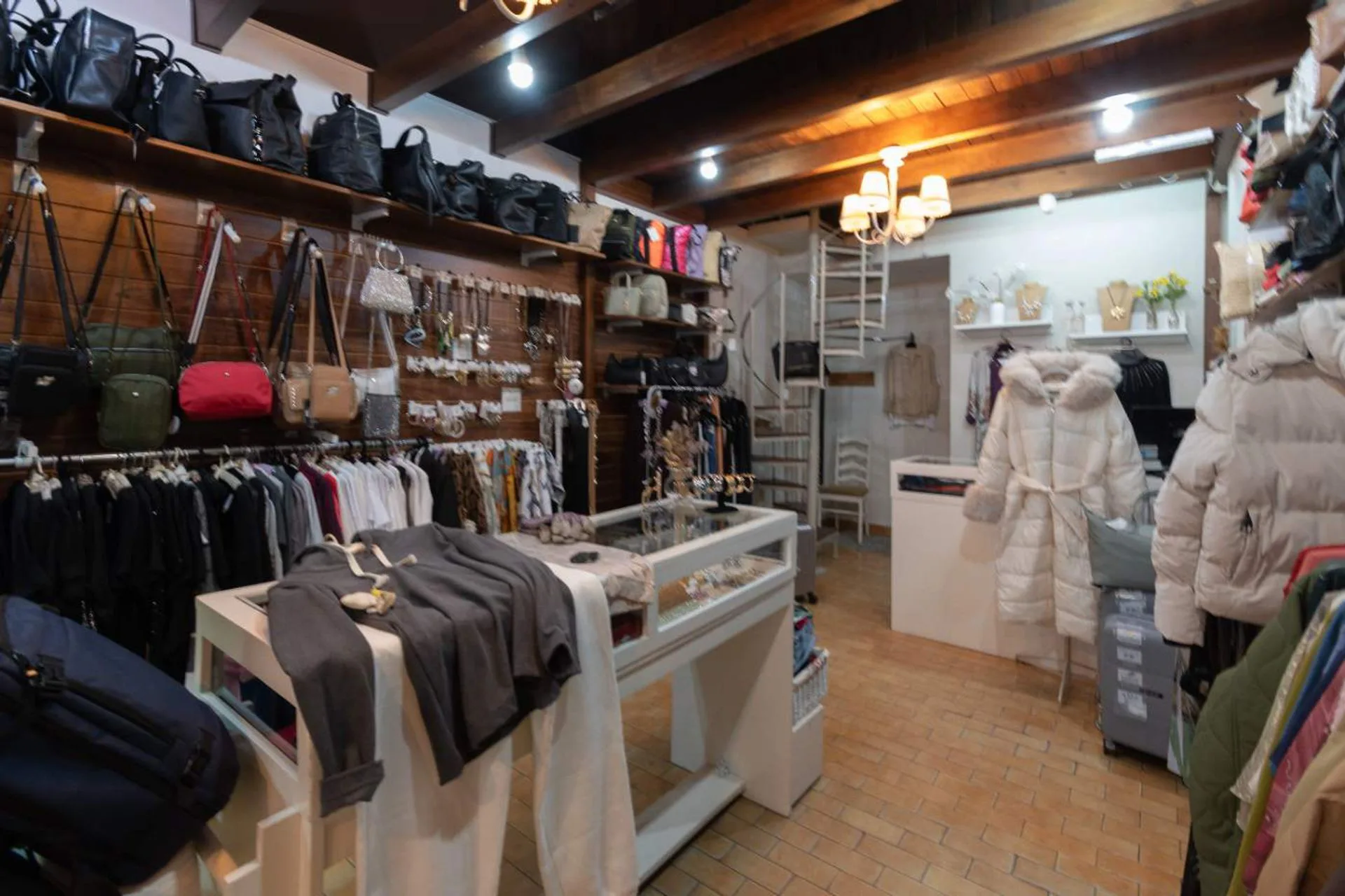 Venta Local San Fernando Centro, Renta 7,6% foto 3