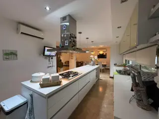 casa en la mejor zona de Barrio Naon foto 3