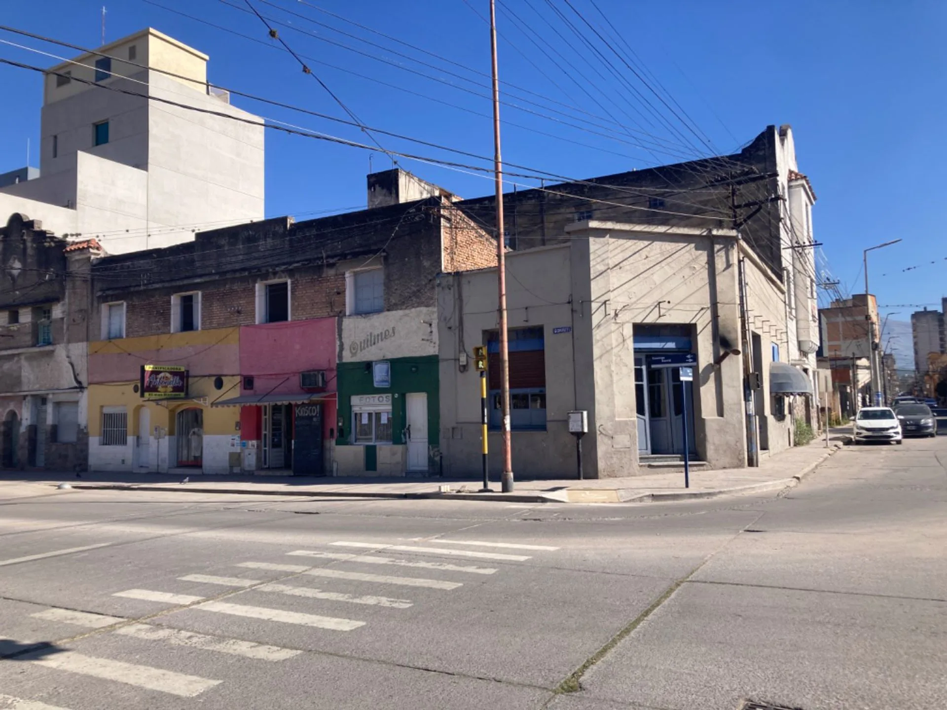 VENTA EDIFICIO COMERCIAL CENTRO ALVEAR Y GORRITI foto 3