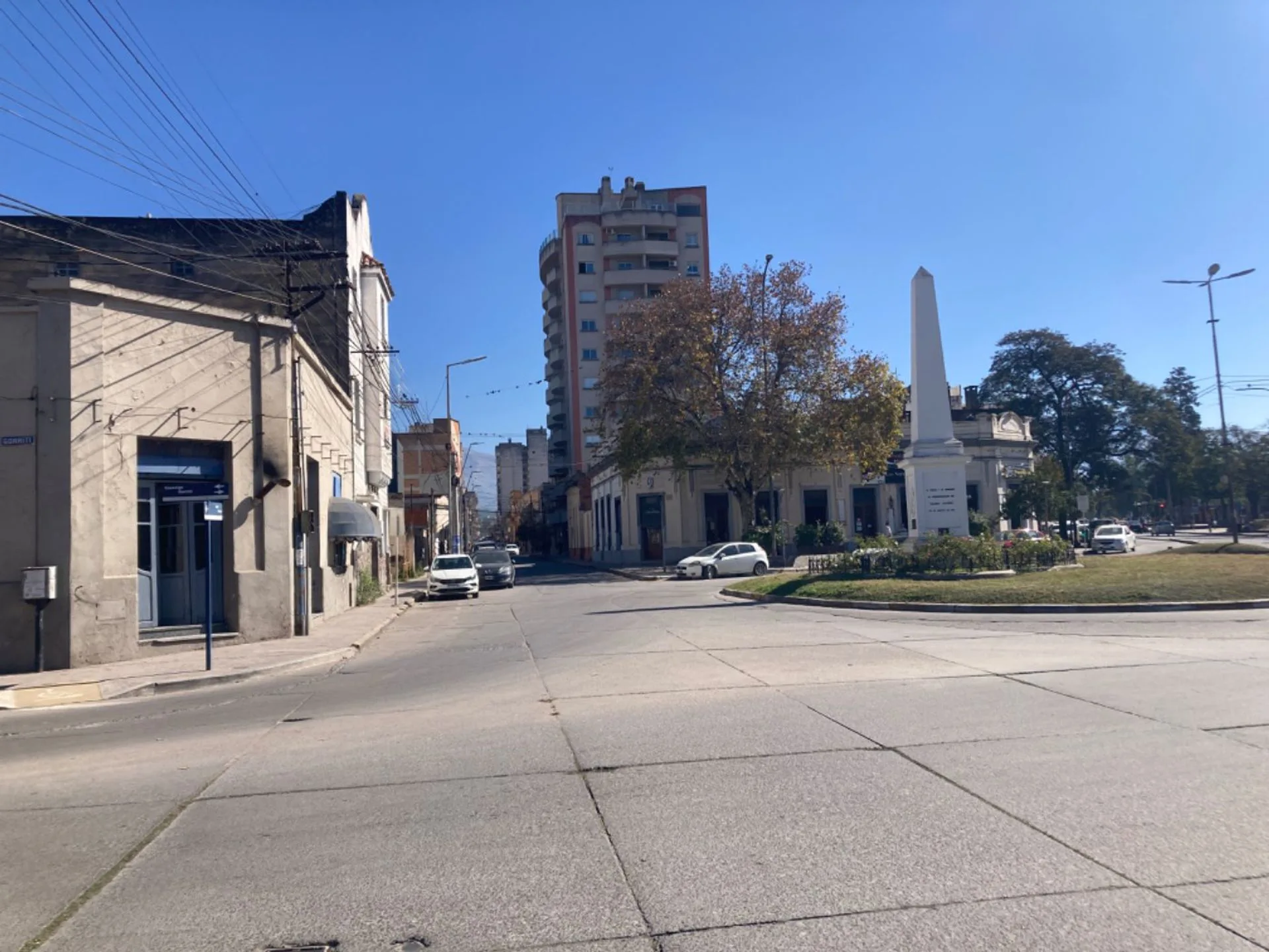 VENTA EDIFICIO COMERCIAL CENTRO ALVEAR Y GORRITI foto 4