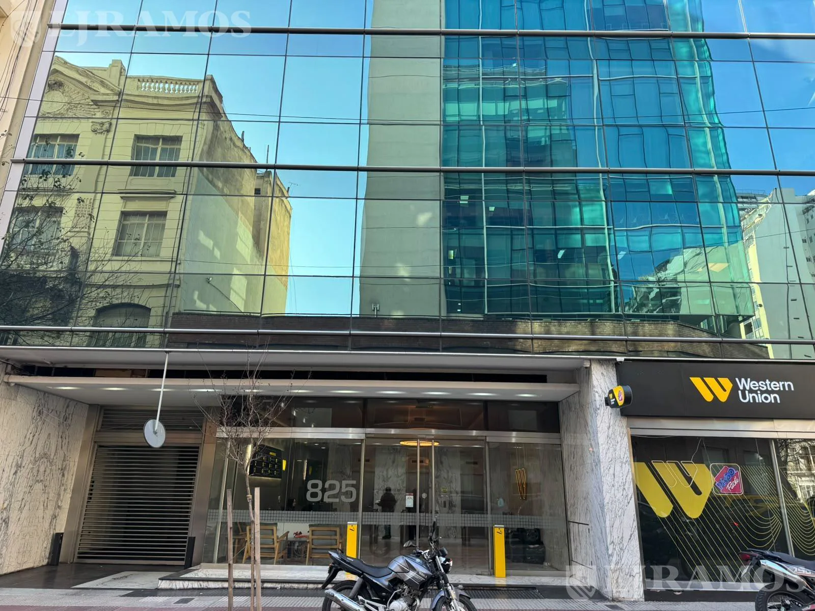 Oficina corporativa en Córdoba al 1600 foto 3